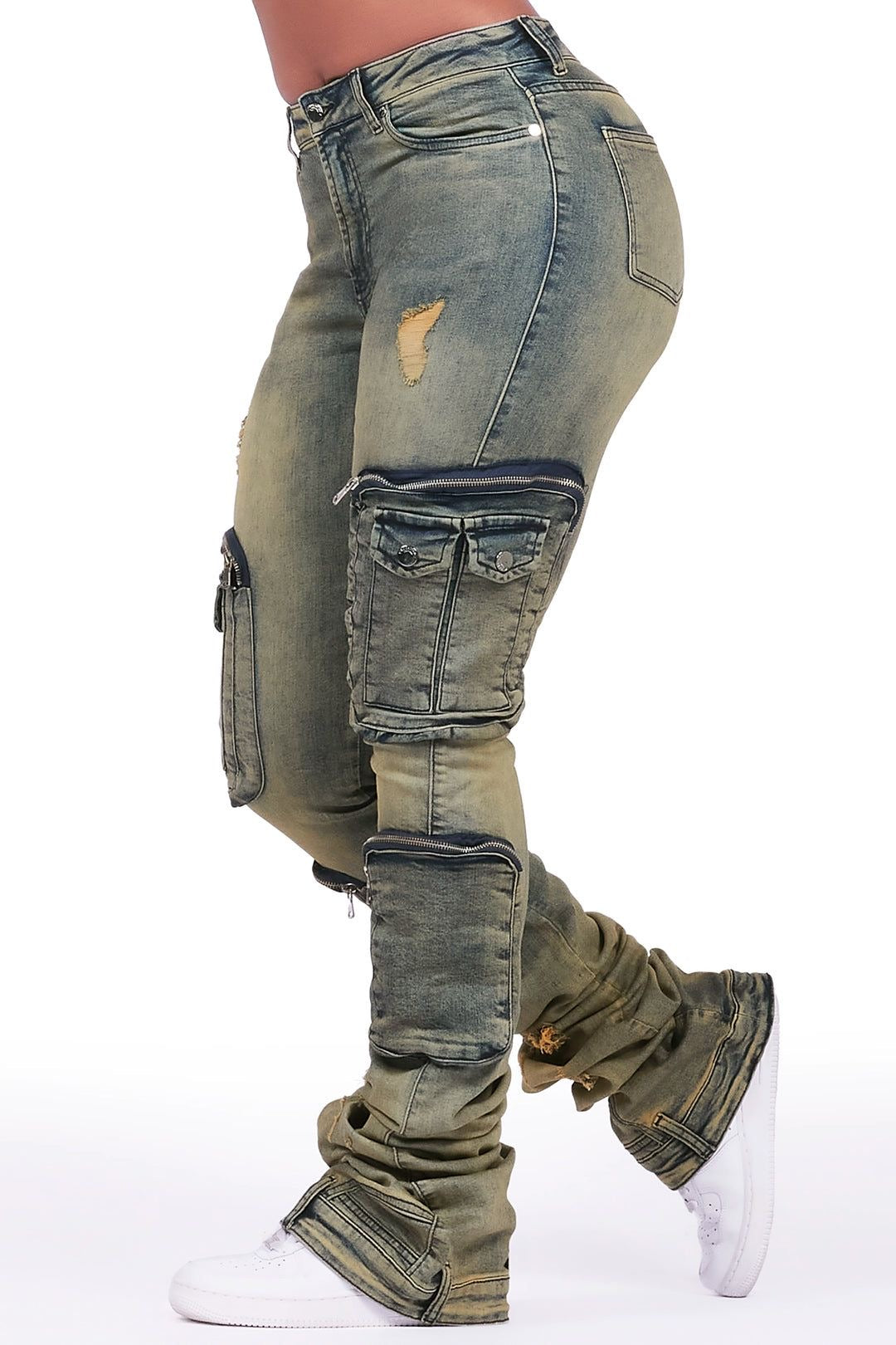 Dark grain cargos